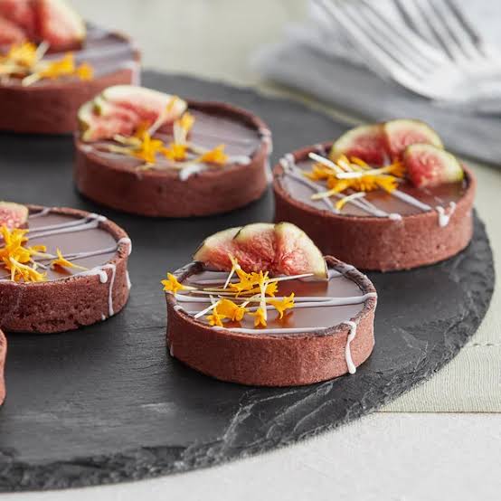 Chocolate Medium Round Tart Shells